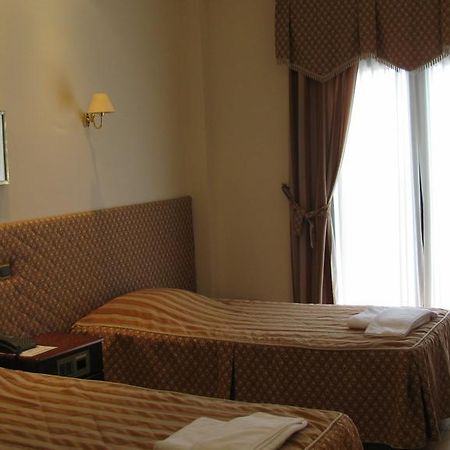 Diakonia Hotel Thessaloníki Værelse billede