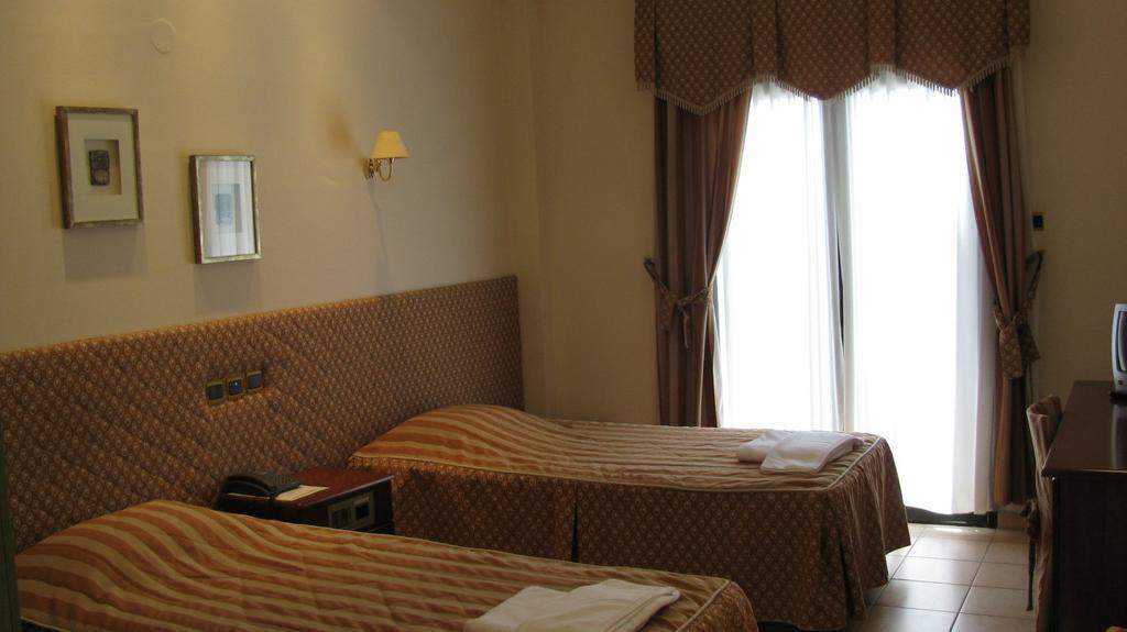 Diakonia Hotel Thessaloníki Værelse billede